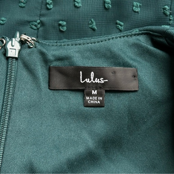 NWOT Lulus Romance Abounds Emerald Swiss Dot Puff Sleeve Midi Dress - Picture 5 of 16